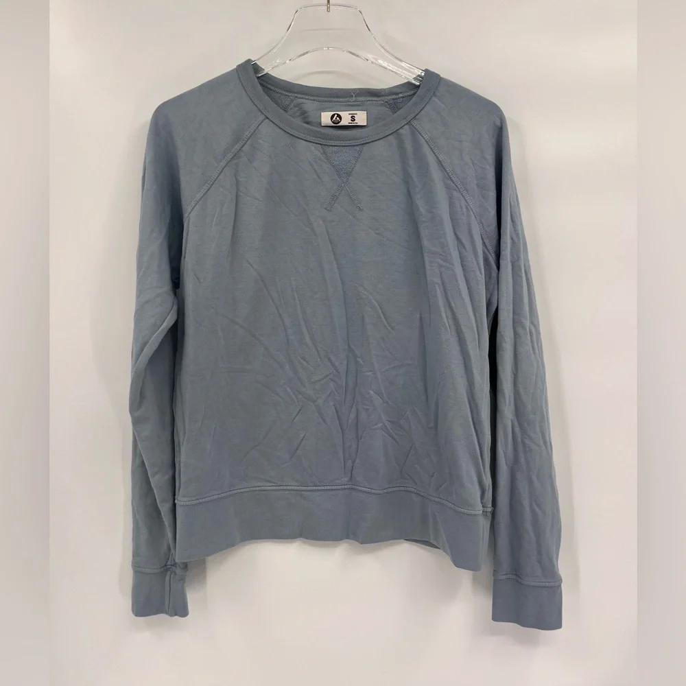 American Giant light blue crew neck sweatshirt size small